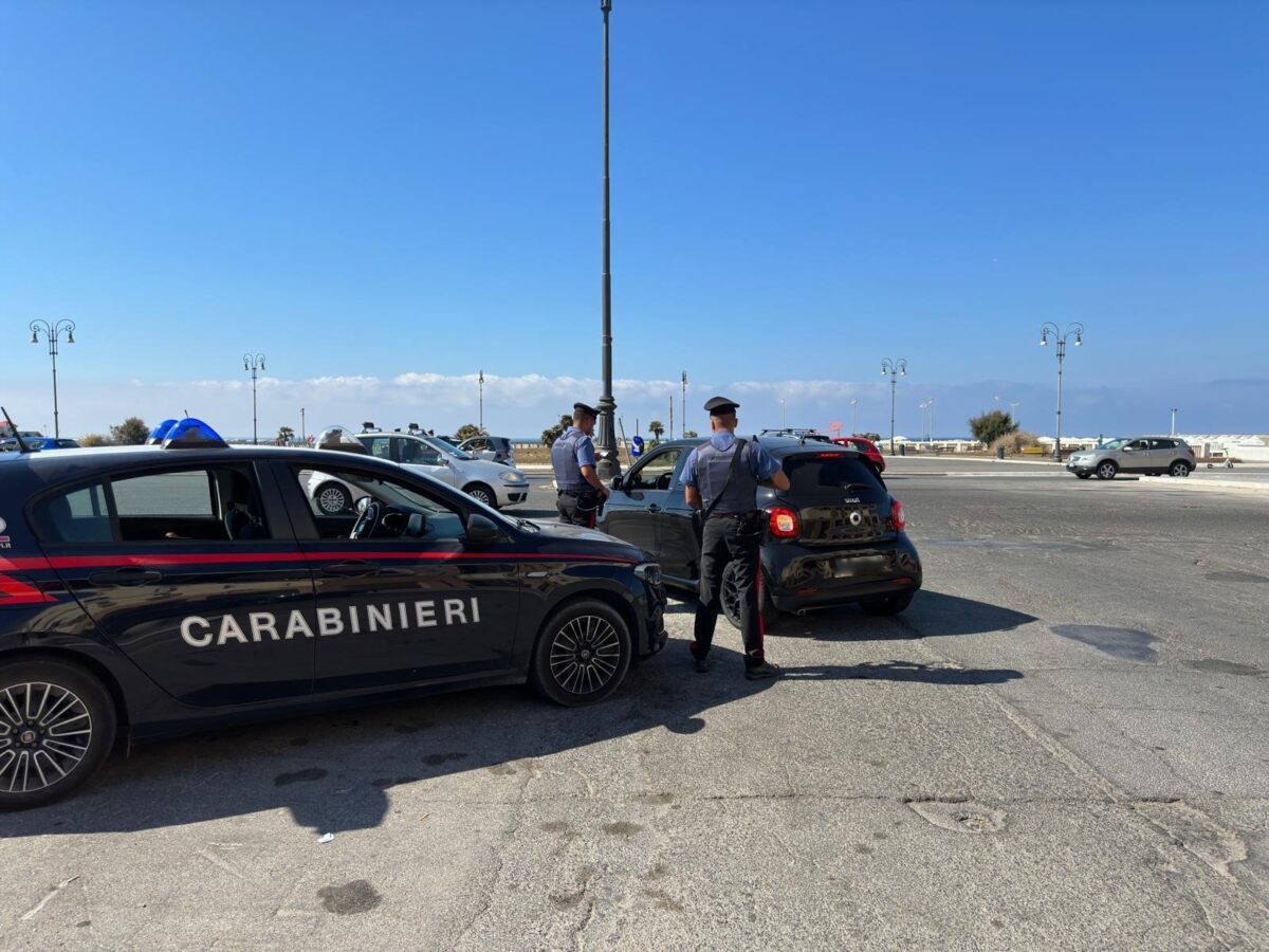 Ancora Controlli A Ostia Arresti E Mila Euro Di Multa A Un Locale