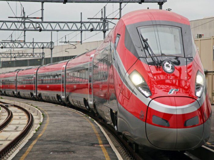 treno alta velocità torino napoli traffico