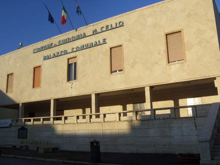 Guidonia Montecelio ragazzi sventano furto sindaco