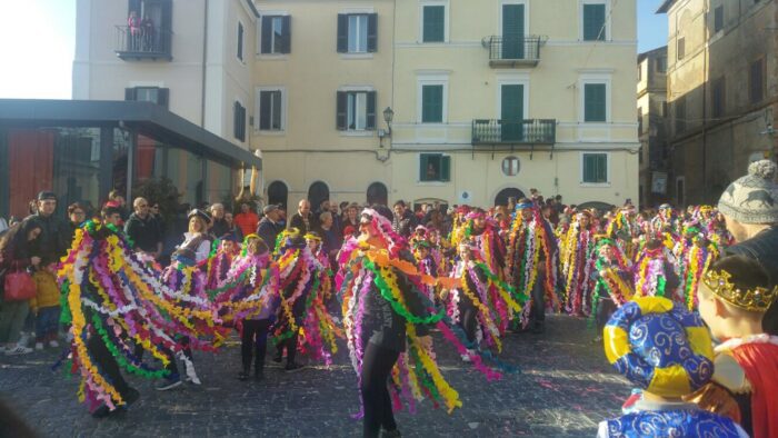 Zagarolo, un successo di maschere e colori per il Carnevale 2017