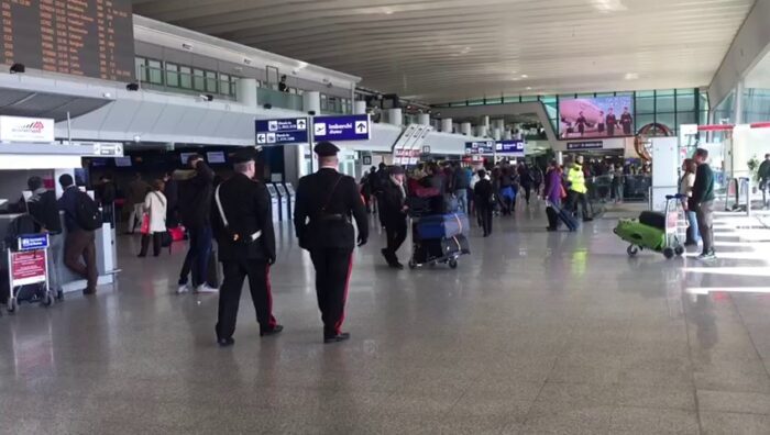 Aeroporti Lazio, individuati 13 nuovi positivi tra Fiumicino e Ciampino