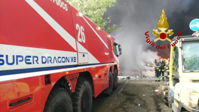 Tor di Quinto, incendio presso la scuola nazionale selezione e reclutamento dei Carabinieri: un ferito