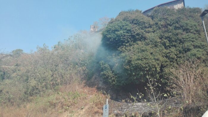 Possibile incendio sulla Pontina all'altezza di Castel Romano: traffico in tilt (FOTO)