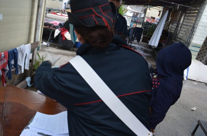 Roma, furti a Guidonia e Tiburtina: Carabinieri sorprendono ladri in azione