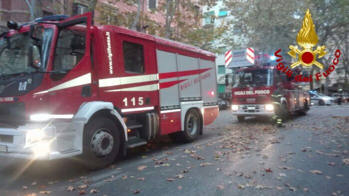 Via di Portonaccio, incendio sul bus linea 409: avviata un'indagine interna