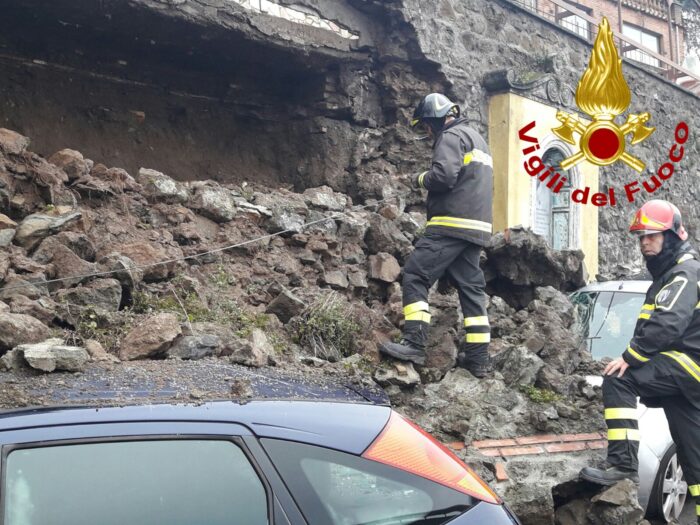 rocca di papa muro di contenimento