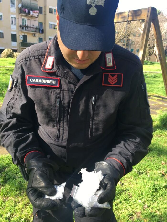 Vigne Nuove, pusher spacciano al parco Kennedy: arrestati in flagrante due giovani romani