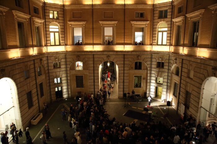 Roma, il 14 maggio torna la Notte dei Musei: l'appuntamento con la cultura (quasi gratuita) di sabato sera