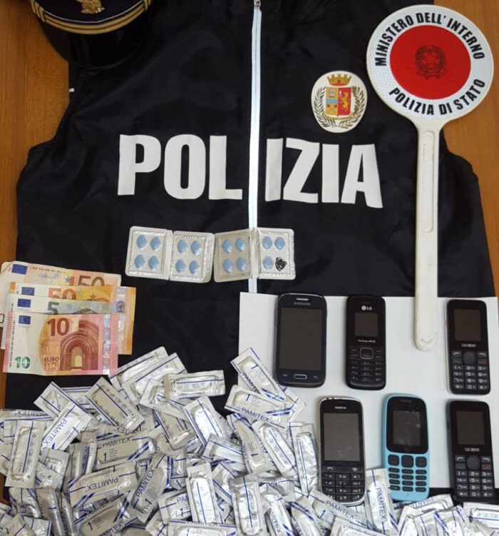 Cassino, intervengono per sospetta violenza e scoprono un giro di prostituzione