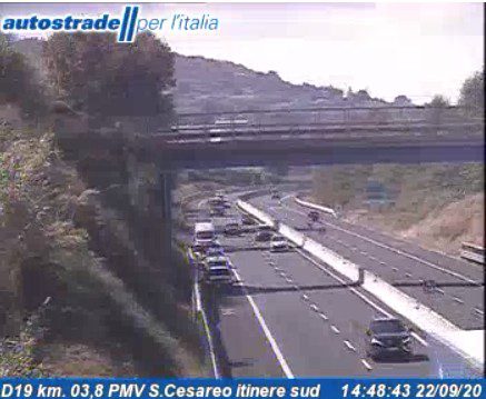 Autostrada A1 incidente tra Roma Sud e San Cesareo oggi 22 settembre 2020