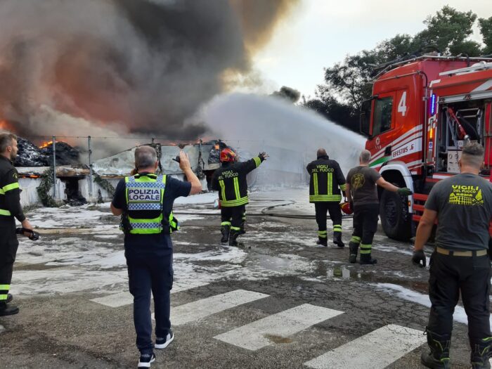 incendio ciampino nota sindaci territorio