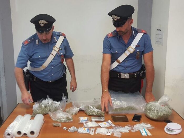 Operazione antidroga carabinieri, in 48 ore arrestate 5 persone