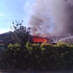 Roma incendio capannone trullo oggi