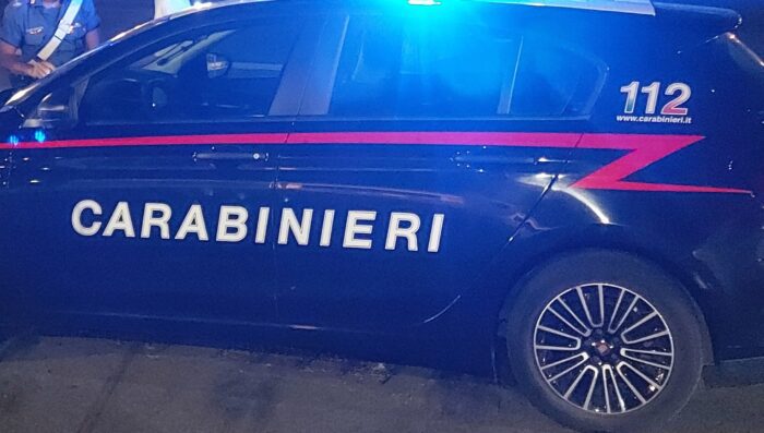 San Cesareo, spara ai Carabinieri per evitare lo sfratto dei parenti: arrestato 62enne