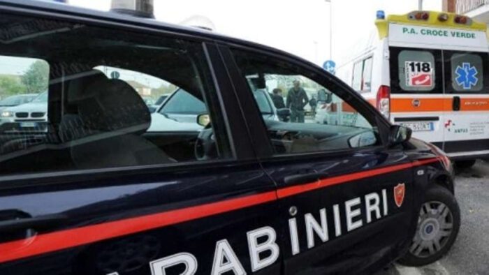 Per dovere di cronaca, e a tutela di eventuali indagati in caso di indagini, ci teniamo a ricordare che quanto detto non equivale a una condanna. Le prove si formano in Tribunale e l’ordinamento giudiziario italiano prevede comunque tre gradi di giudizio. Resta dunque valida la presunzione di non colpevolezza degli indiziati.