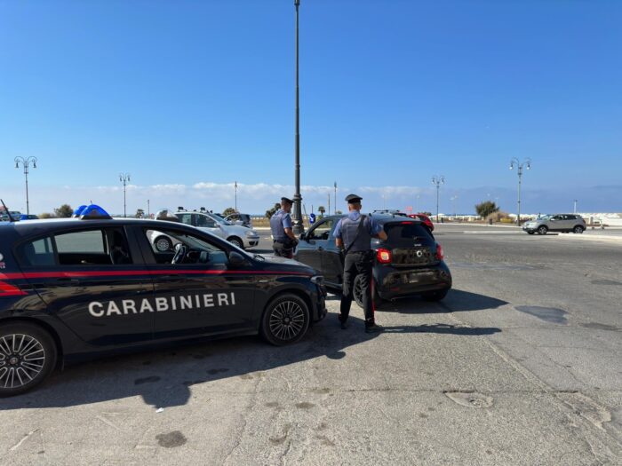 Controlli straordinari tra Acilia e Ostia: cinque arresti e una denuncia