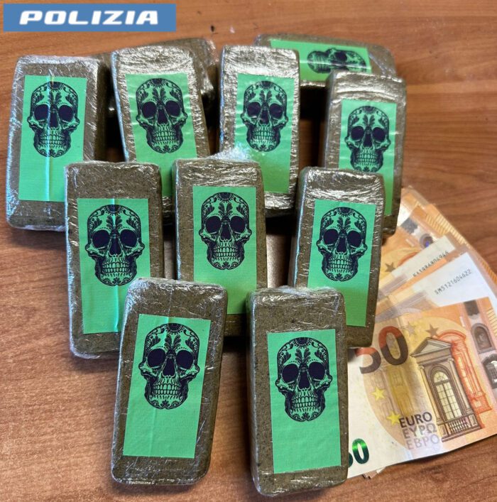 Duplice operazione antidroga a Roma