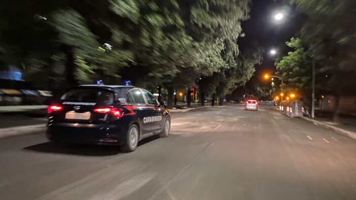 Roma Molesta e palpeggia due donne arrestato