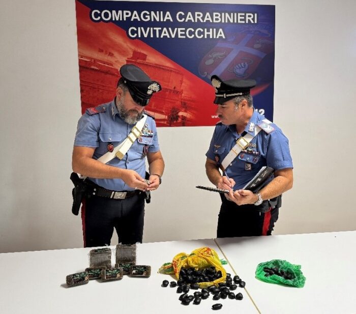 civitavecchia nasconde hashish nel forno arrestato