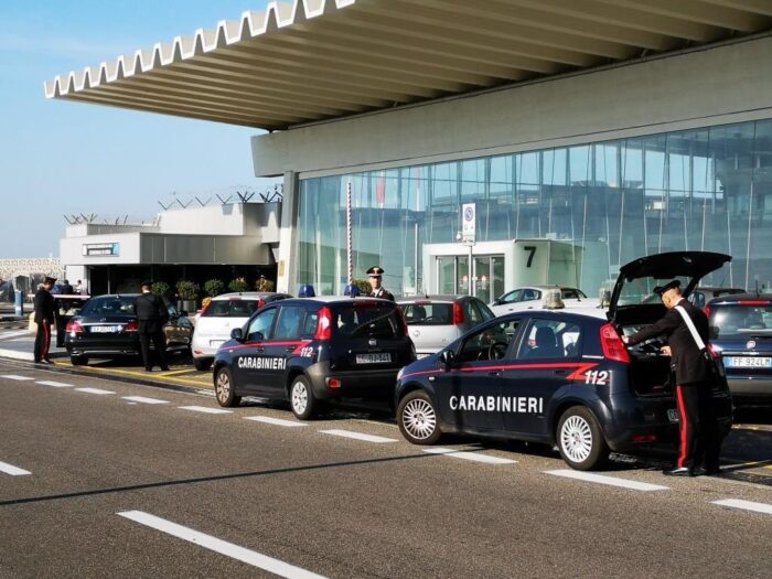 Controlli all'Aeroporto di Fiumicino: multati 15 autisti, ecco perché