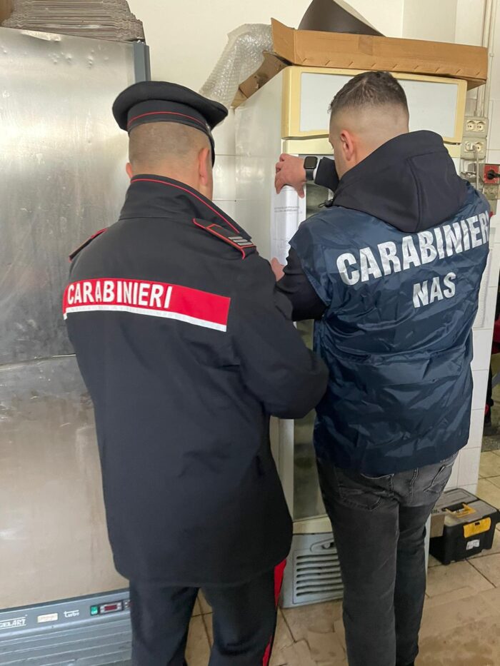 Cassino, gravi carenze igienico-sanitarie e strutturali: chiuso un ristorante